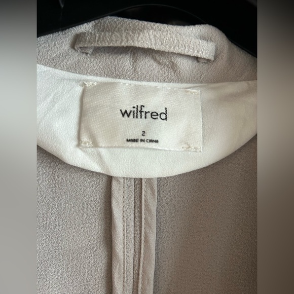 Georgette open shrug. Worn once. Size 8 - Picture 8 of 8